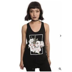 The 1975 Flower Logo Racerback Tank top Women’s 3x Black, Hot Topic New With Tag